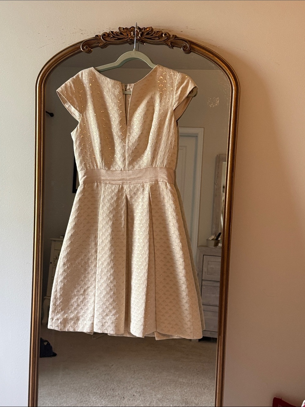 Ted Baker London Cream Textured V-Neck Fit-and-Flare Midi Dress
